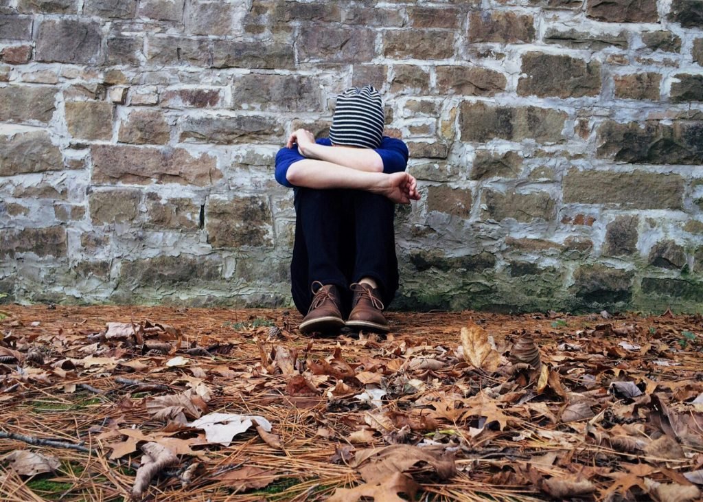 Signs You Grew Up Lonely